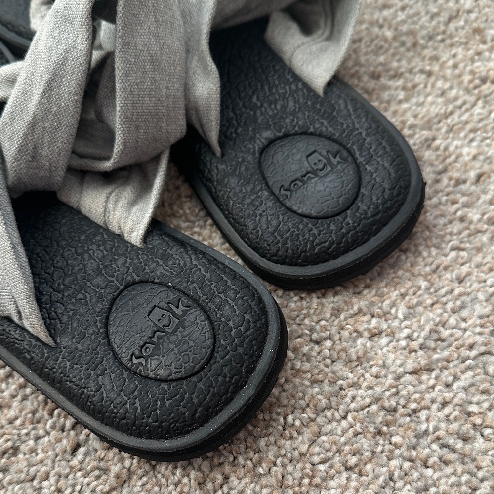 Sanuk Black and Gray Fabric Sandals - Picture 2 of 9